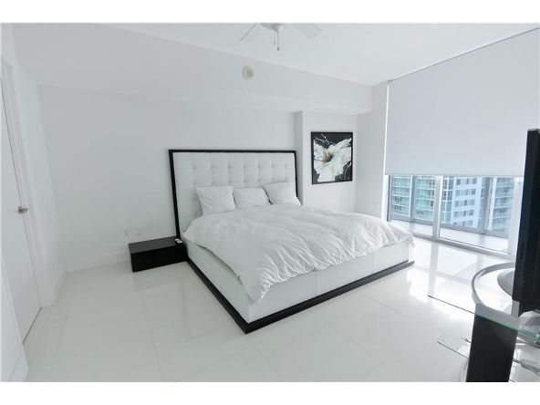 485 Brickell Ave., Miami, FL 33131 Photo 11