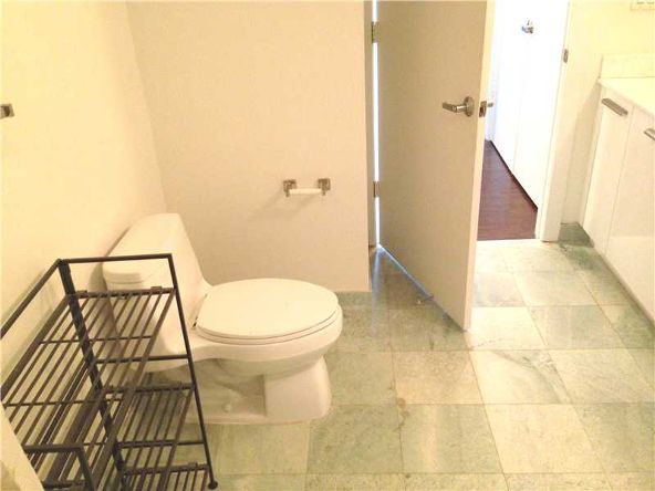 1050 Brickell Ave., Miami, FL 33131 Photo 23